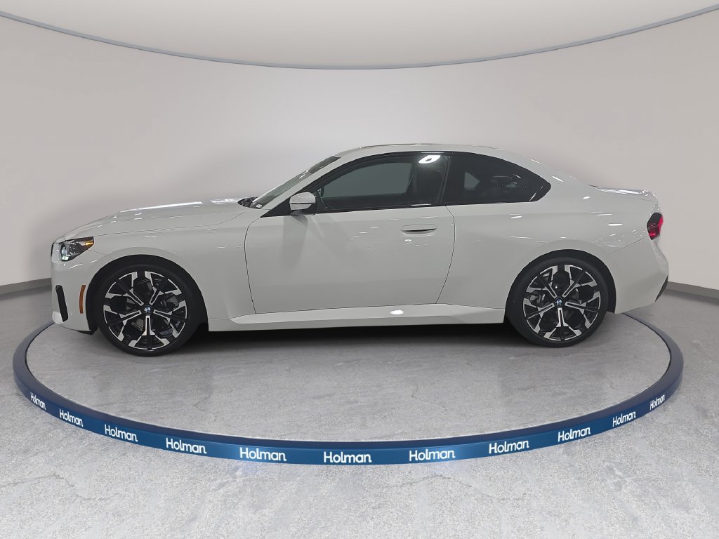 Certified 2026 BMW 230i Coupe w/ Convenience Package RWD image 8