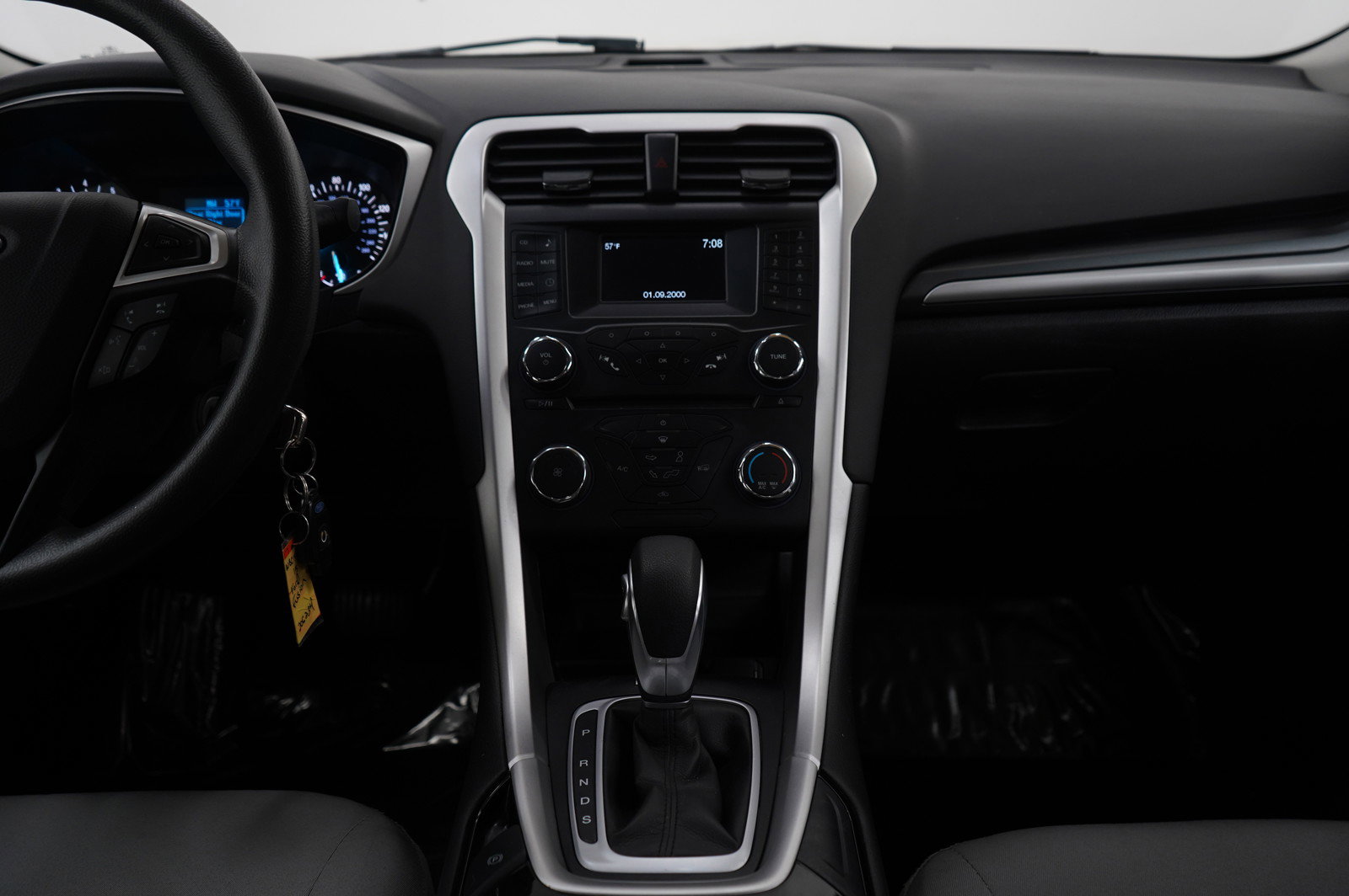 Used 2015 Ford Fusion S image 14