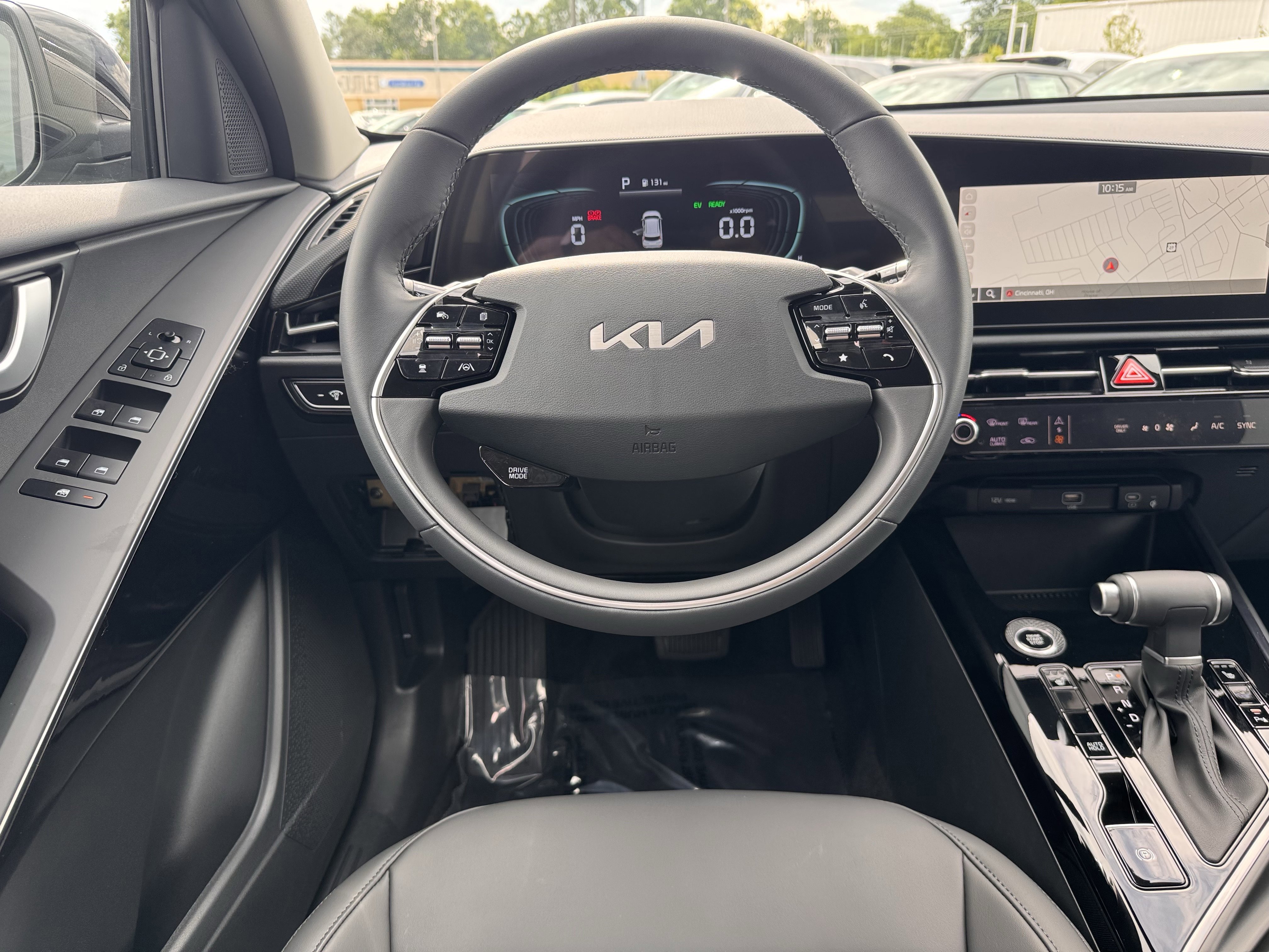New 2026 Kia Niro EX FWD image 9