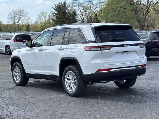 New 2026 Jeep Grand Cherokee Laredo AWD/4WD image 13