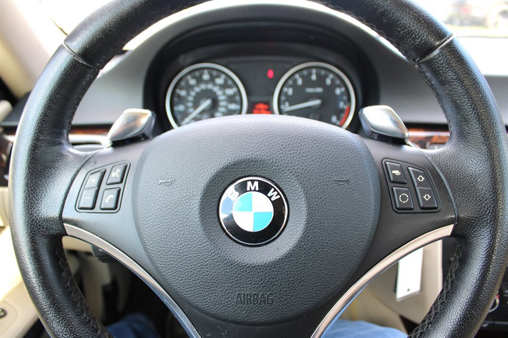 Used 2009 BMW 328i Coupe RWD image 21