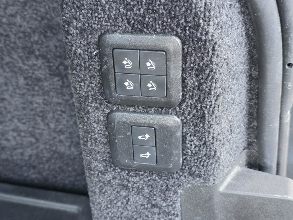 Used 2020 Land Rover Range Rover HSE image 13