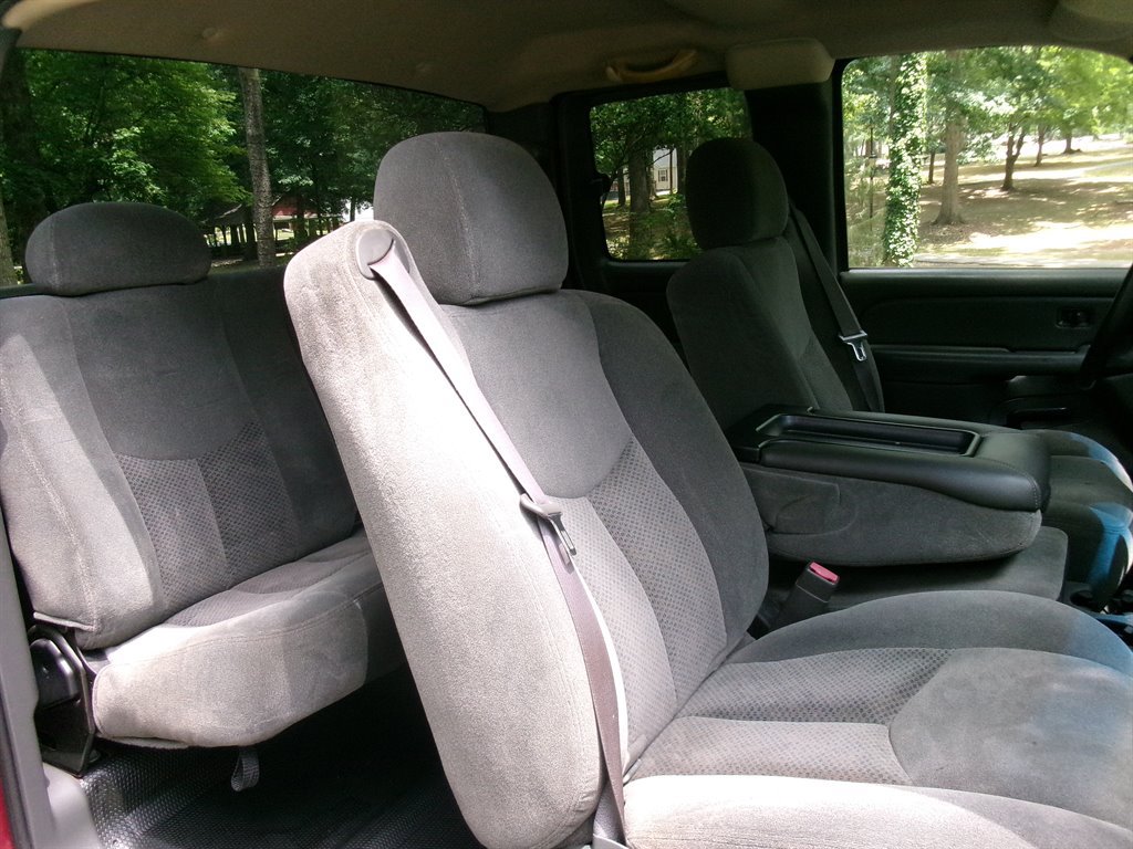 Used 2004 Chevrolet Silverado 1500 LS RWD image 22