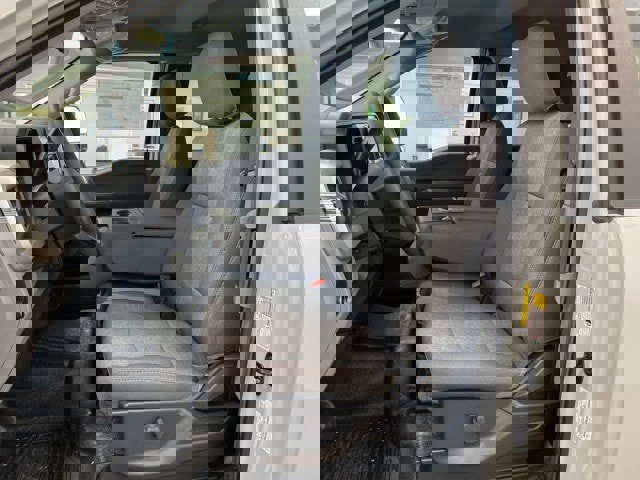 New 2025 Ford F250 XL w/ XL Off-Road Package image 18