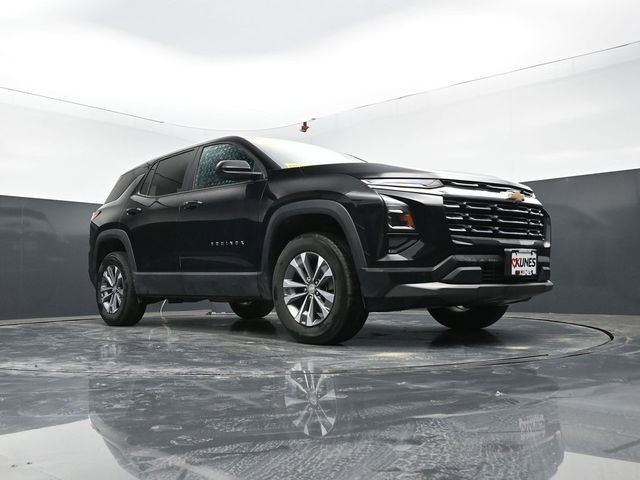 Used 2025 Chevrolet Equinox LT FWD image 48