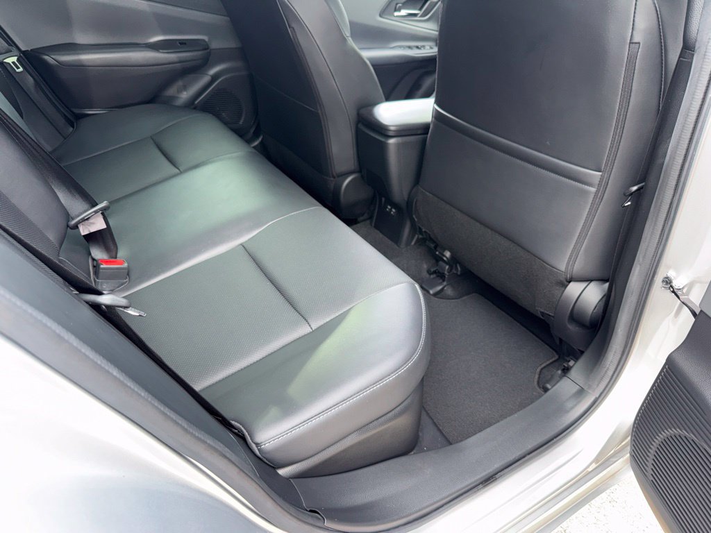 Used 2023 Toyota Prius XLE FWD image 18