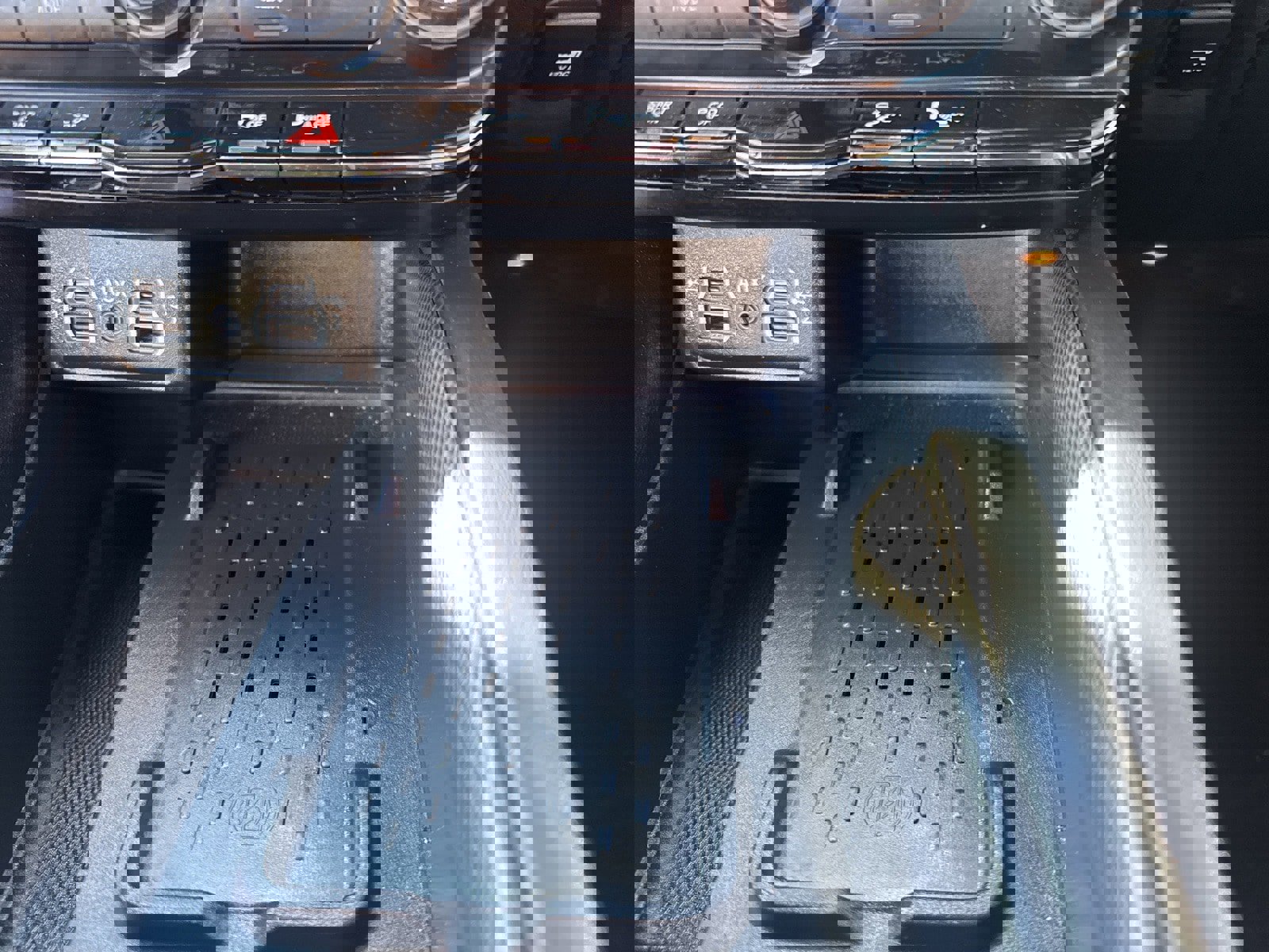 Used 2025 Dodge Durango R/T image 34