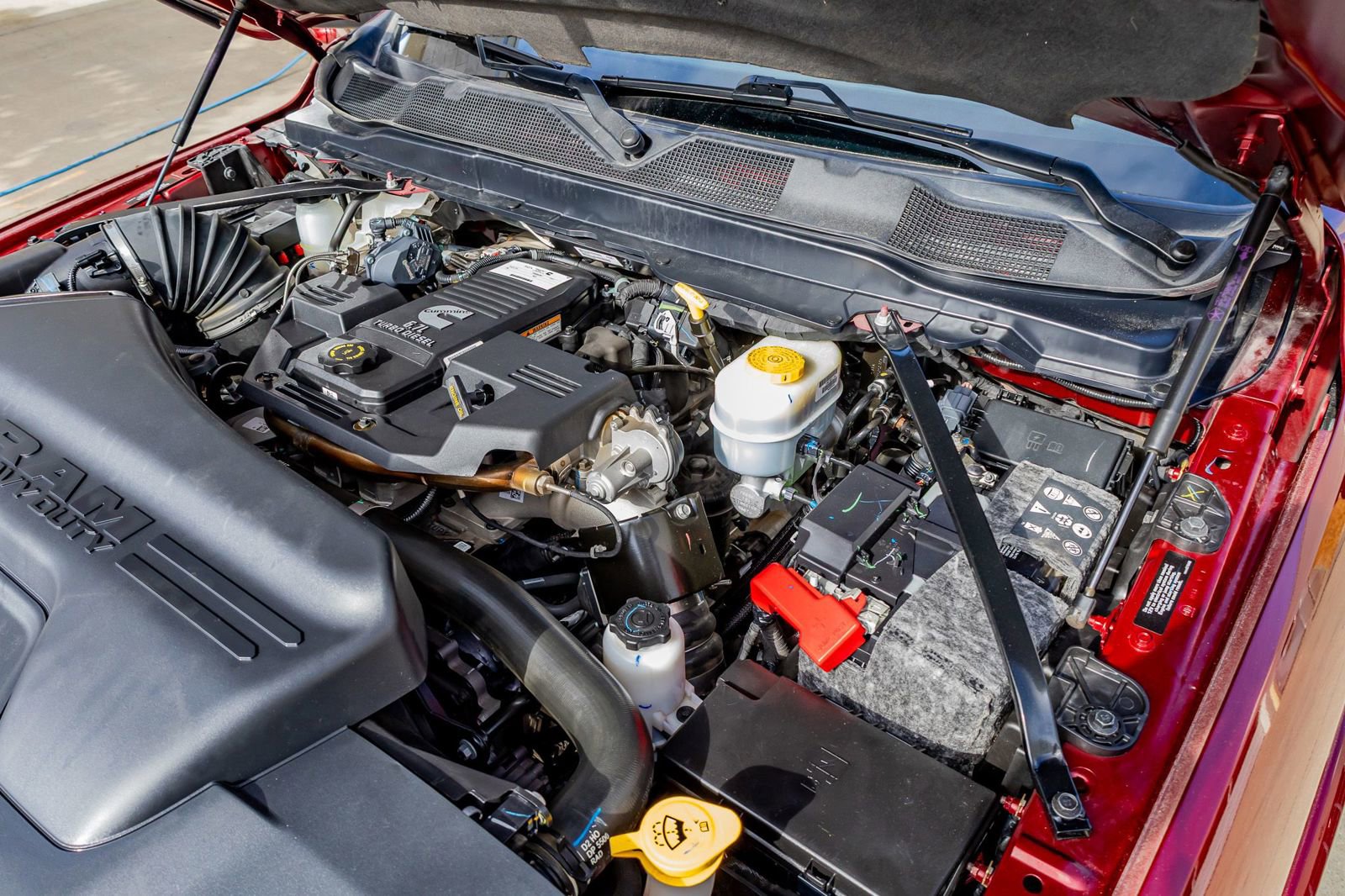 Used 2019 RAM 3500 Laramie image 39