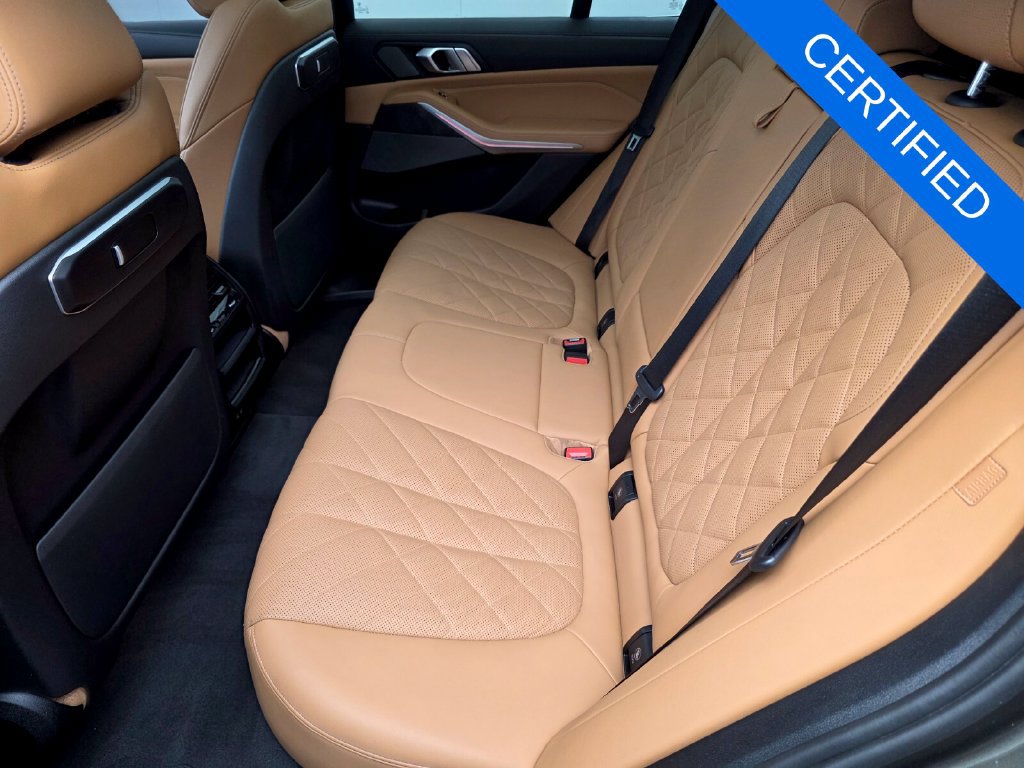 Certified 2024 BMW X5 sDrive40i w/ Premium Package RWD image 14