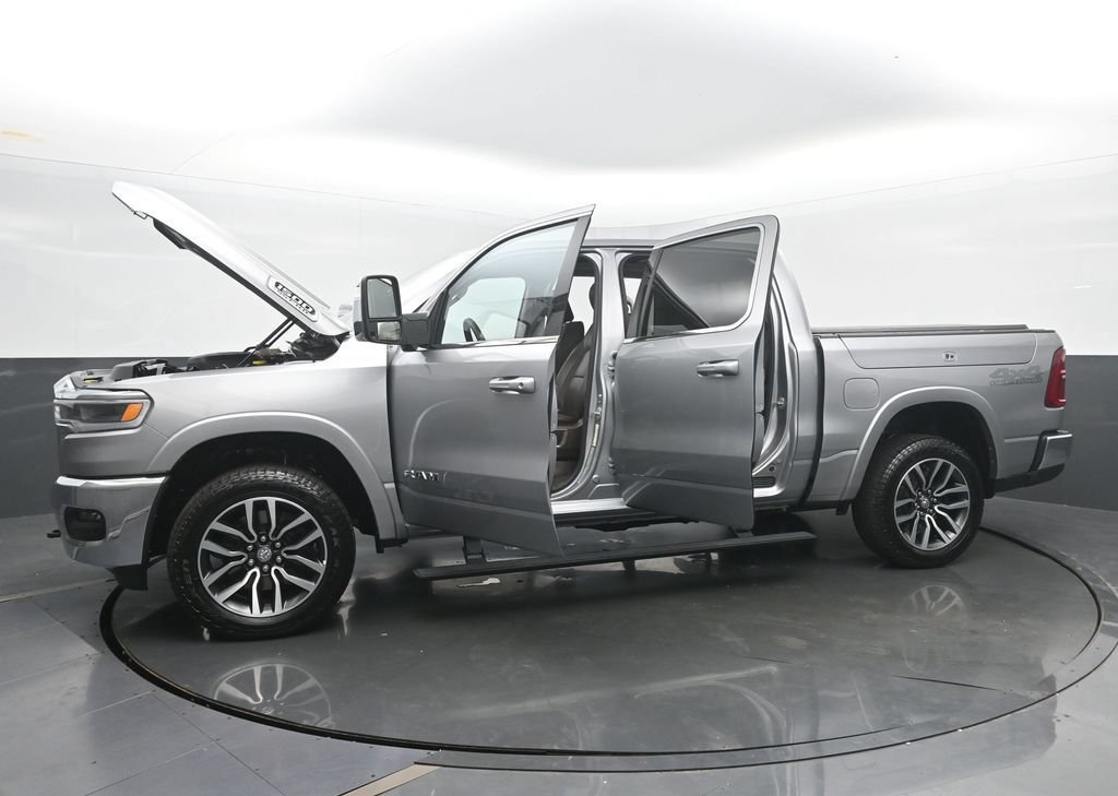 Used 2025 RAM 1500 Limited AWD/4WD image 57