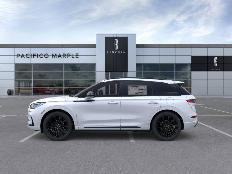 New 2026 Lincoln Corsair Premiere image 3