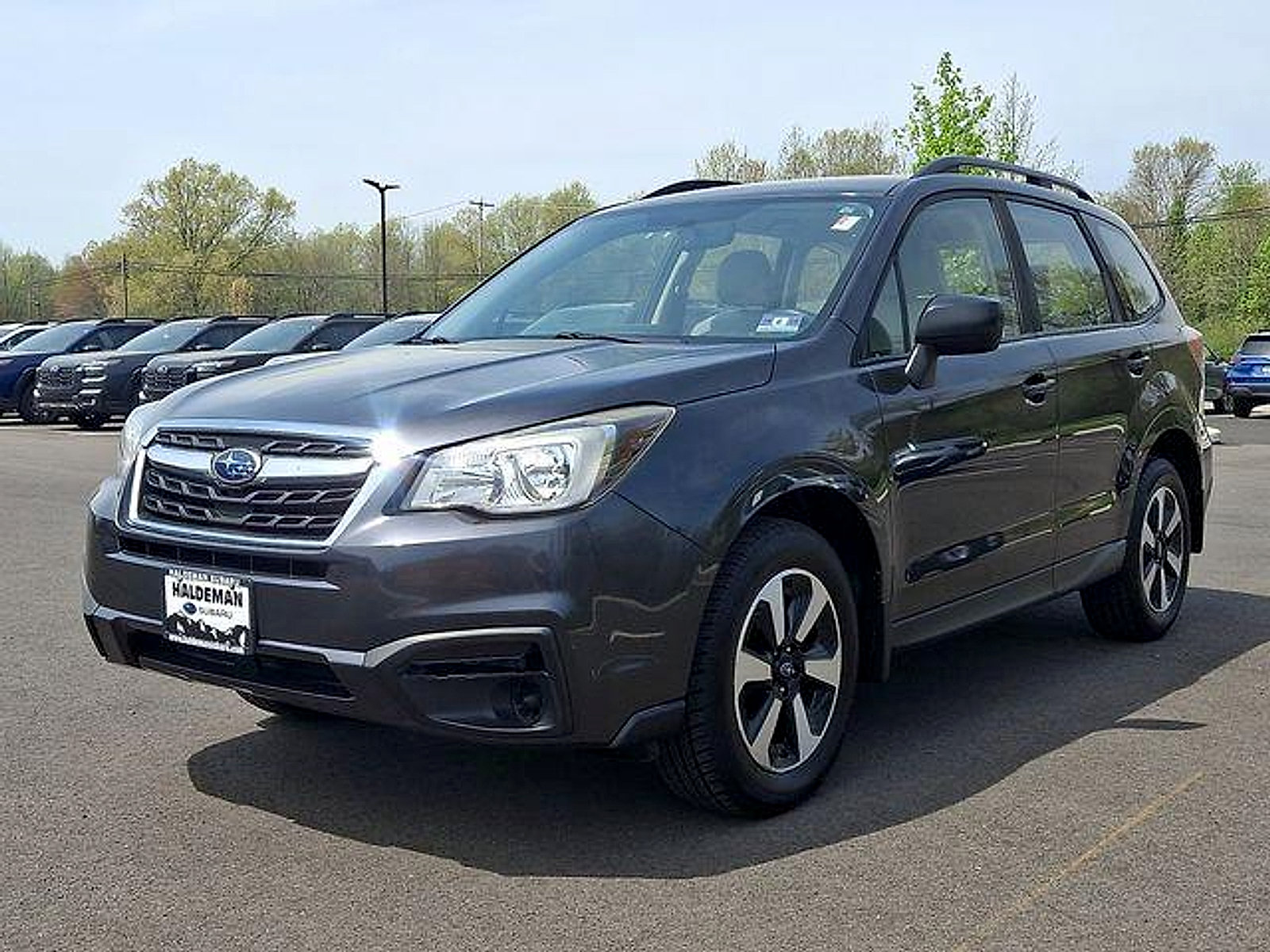 Used 2017 Subaru Forester 2.5i w/ Alloy Wheel Package AWD/4WD image 3
