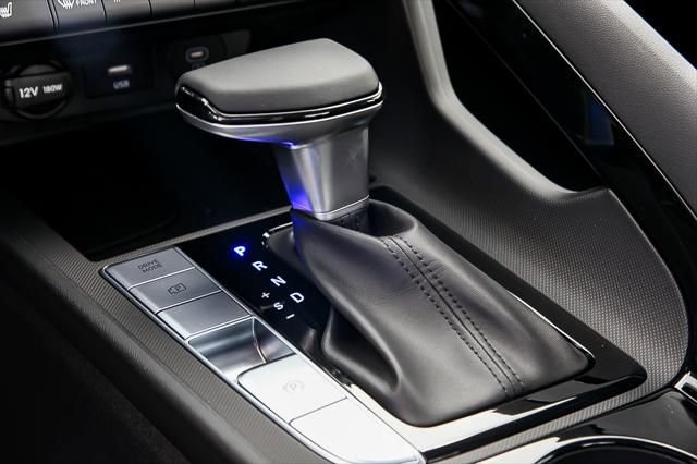 Used 2024 Hyundai Elantra SEL w/ Convenience Package image 19