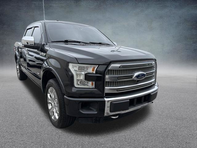 Used 2015 Ford F150 Platinum w/ Equipment Group 701A Luxury AWD/4WD image 5