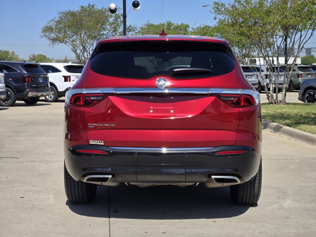 Used 2024 Buick Enclave Premium image 13