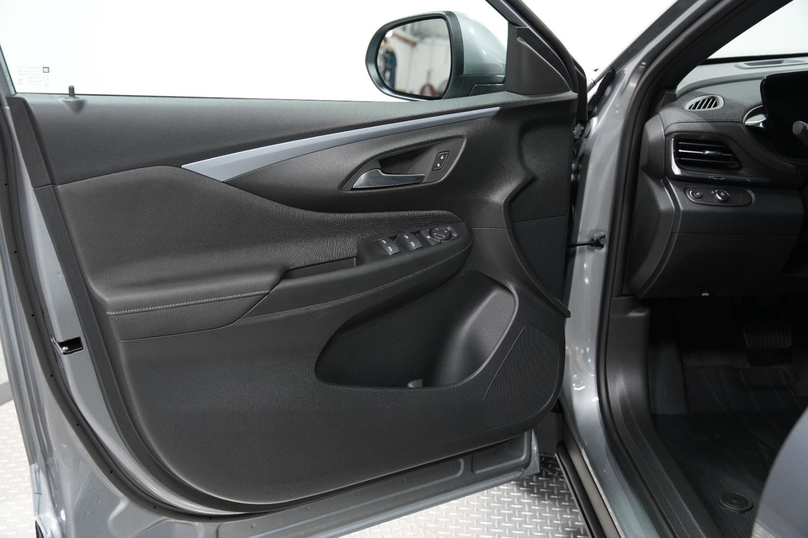 New 2026 Buick Envista Preferred w/ Convenience I Package image 23