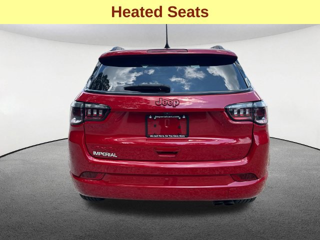 Used 2022 Jeep Compass Limited AWD/4WD image 11