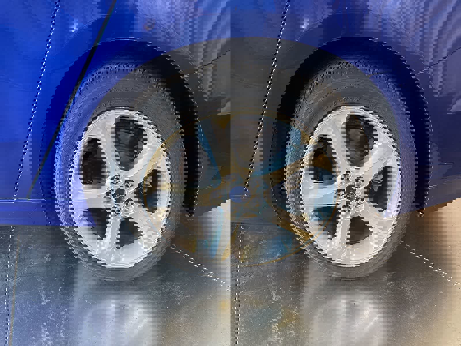 Used 2015 Ford Fusion SE w/ Equipment Group 201A image 8