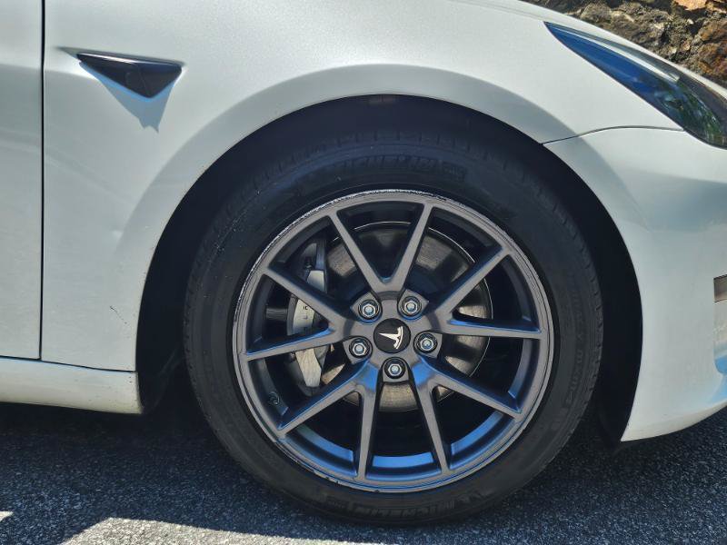 Used 2023 Tesla Model 3 Standard Range RWD image 17
