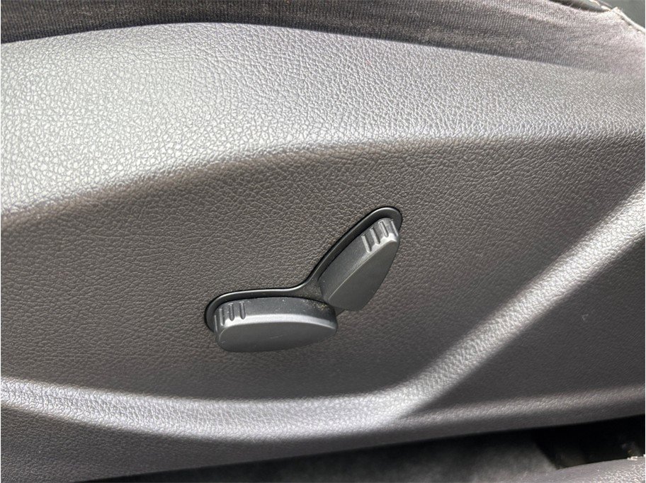 Used 2013 Ford Focus SE image 15