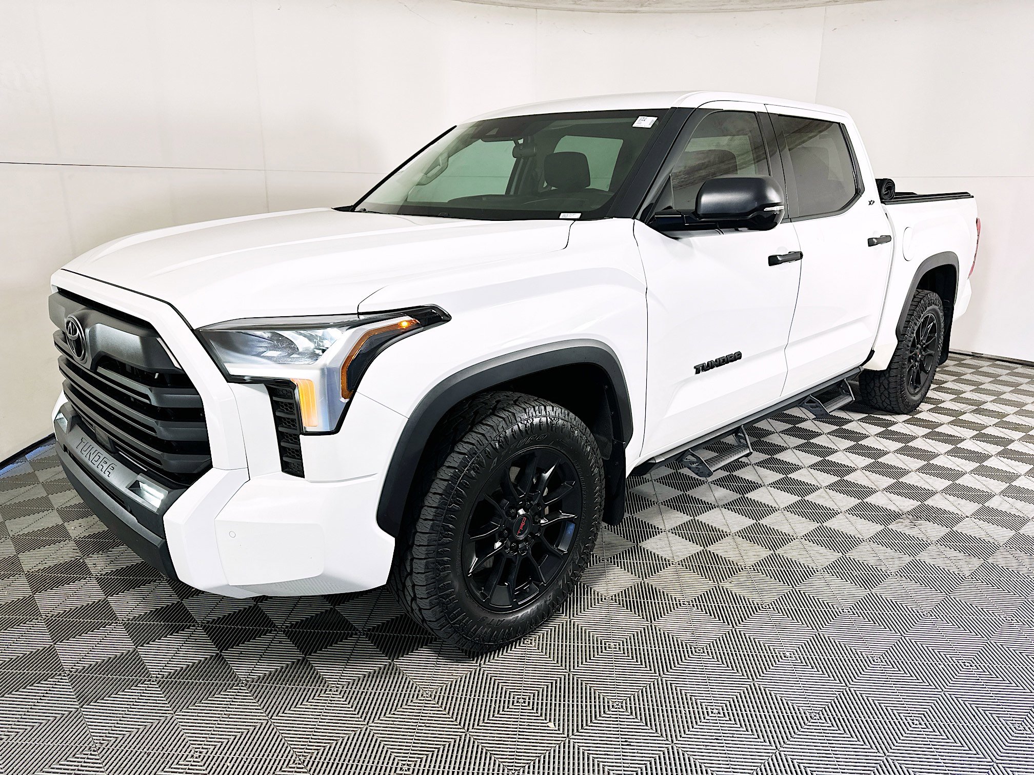 Used 2023 Toyota Tundra SR5 w/ SR5 Convenience Package image 7