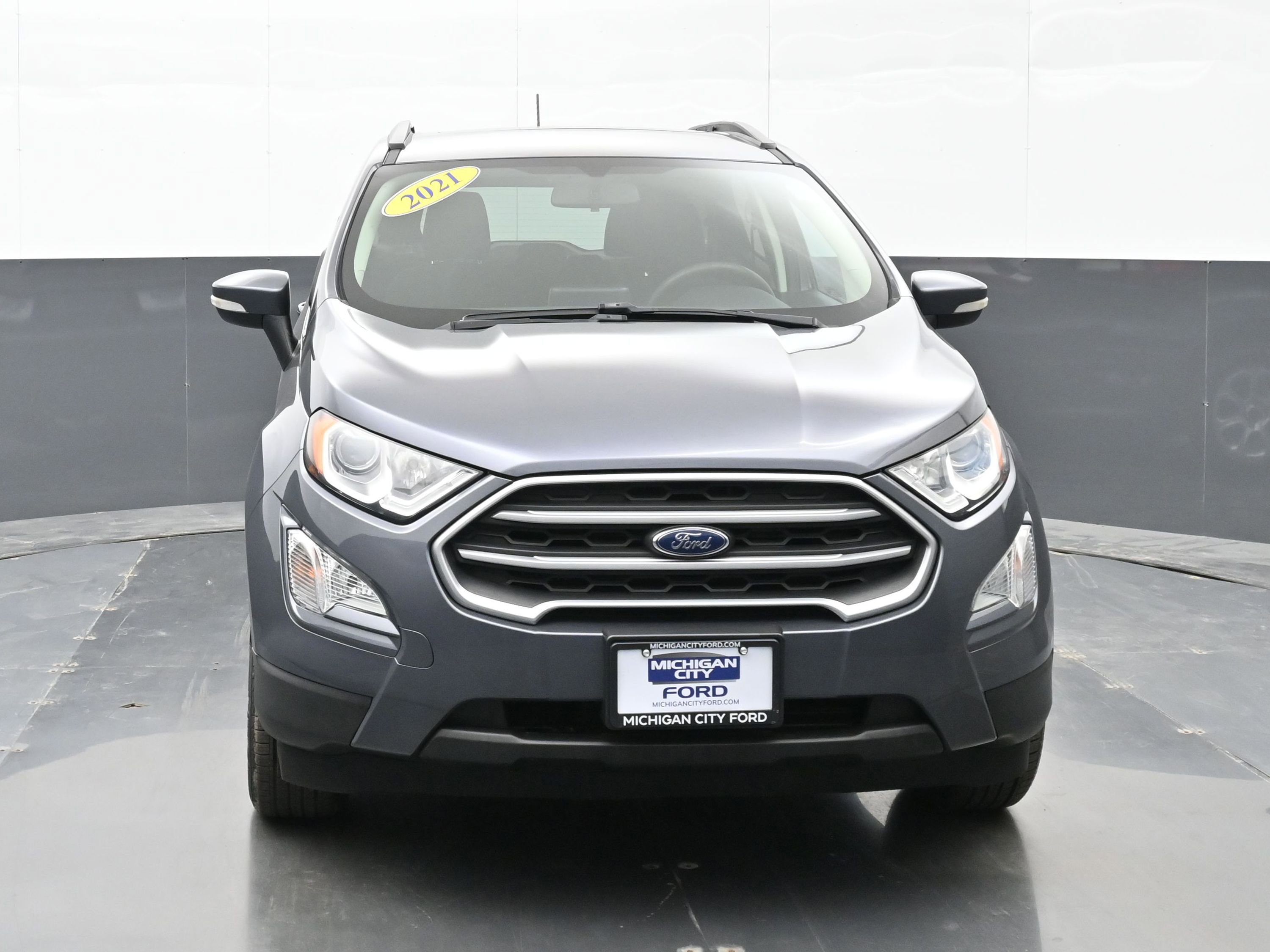 Used 2021 Ford EcoSport SE image 2