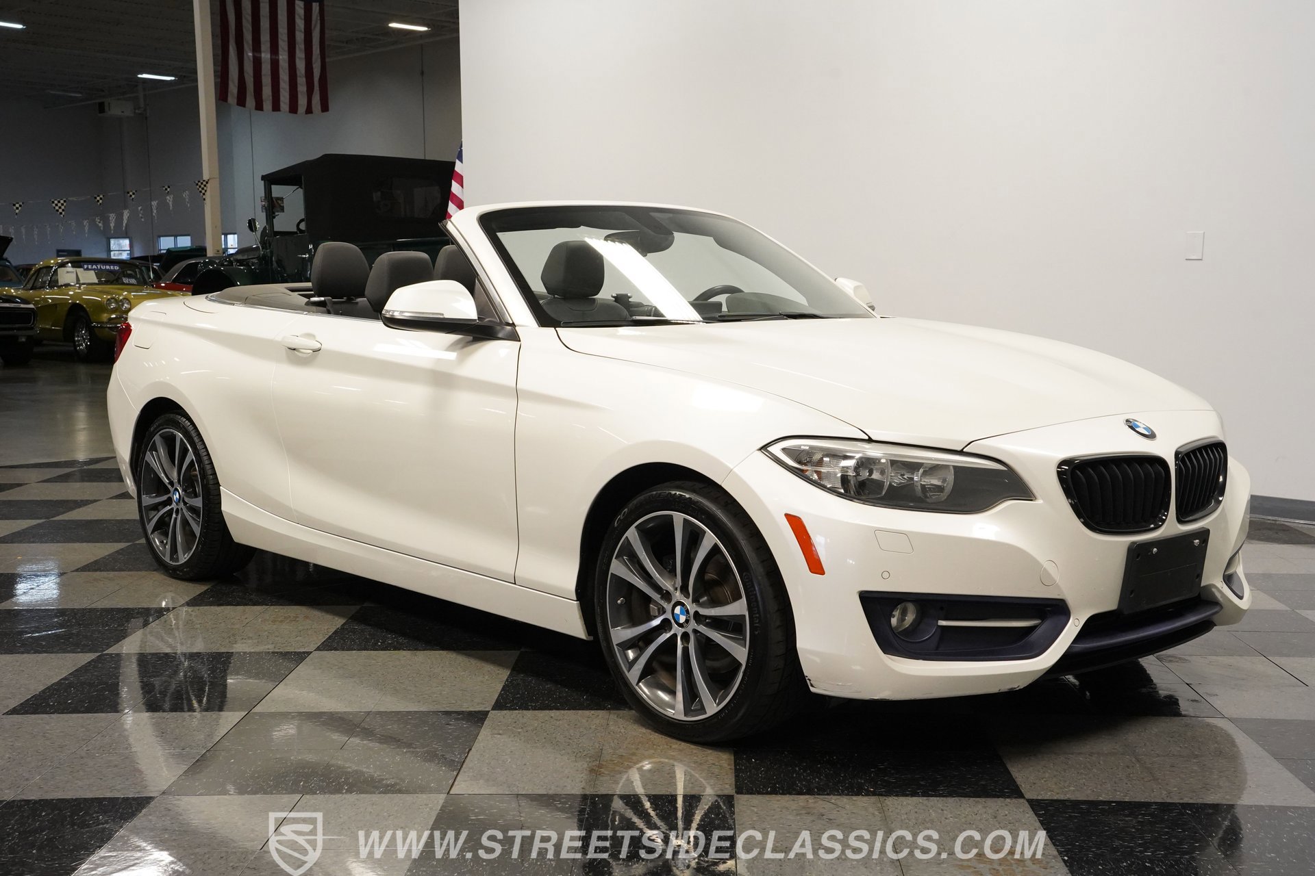 Used 2017 BMW 230i Convertible RWD image 16