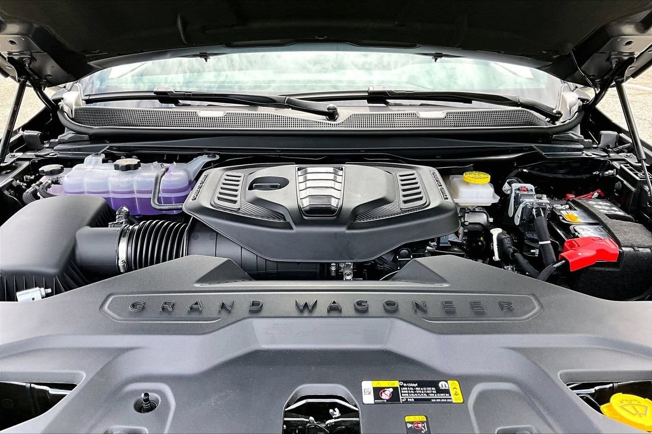 New 2026 Jeep Grand Wagoneer 4WD image 38