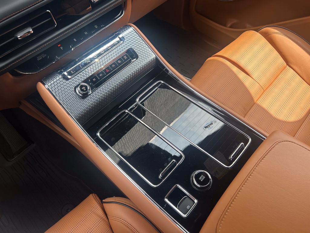 New 2026 Lincoln Aviator Black Label w/ Dynamic Handling Package AWD/4WD image 30
