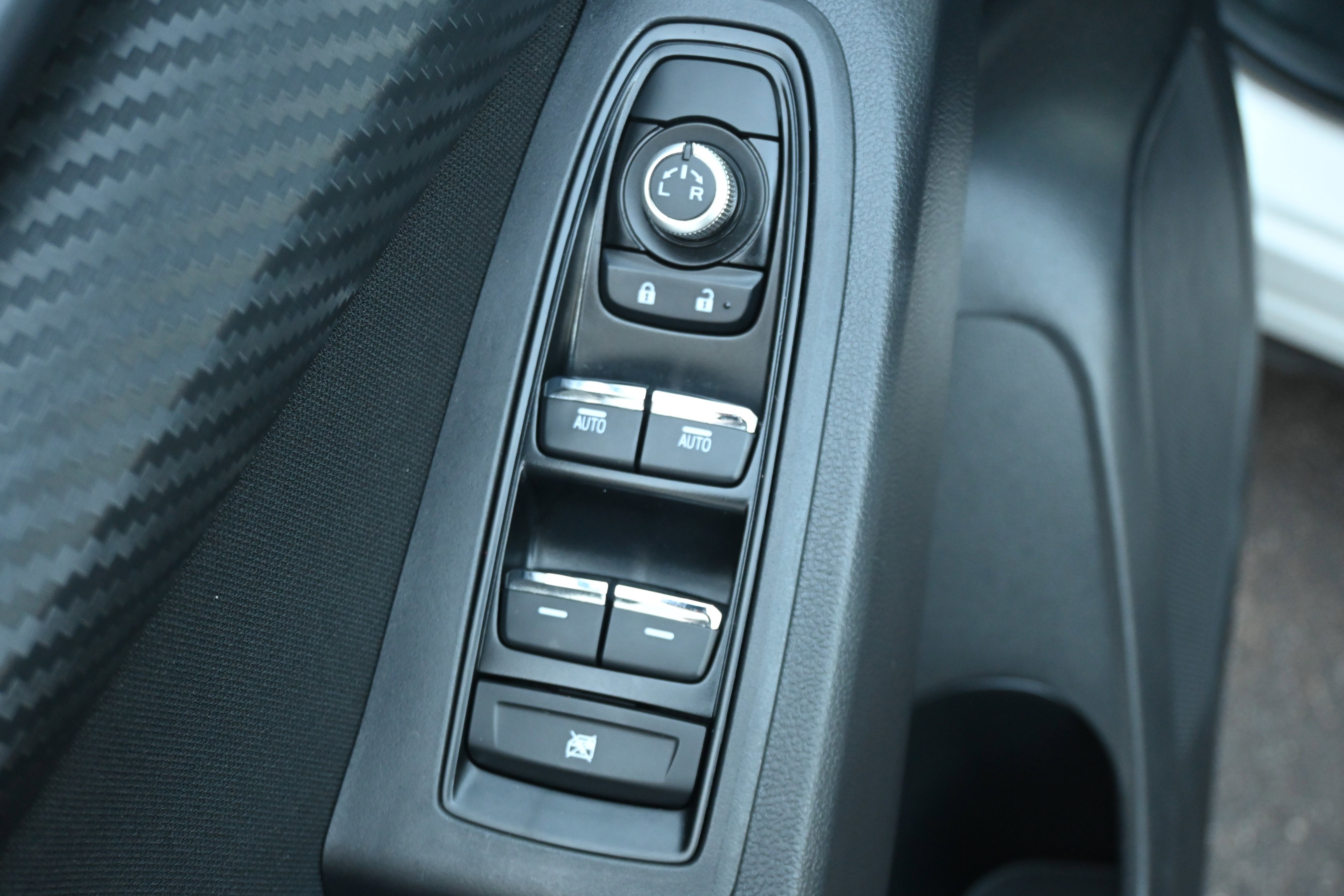 Certified 2025 Subaru Ascent Premium image 15