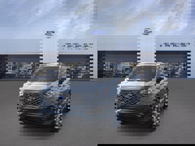 New 2024 Ford Edge SE image 2