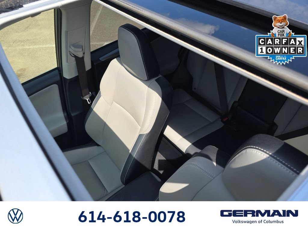 Used 2018 Toyota RAV4 Limited AWD/4WD image 24