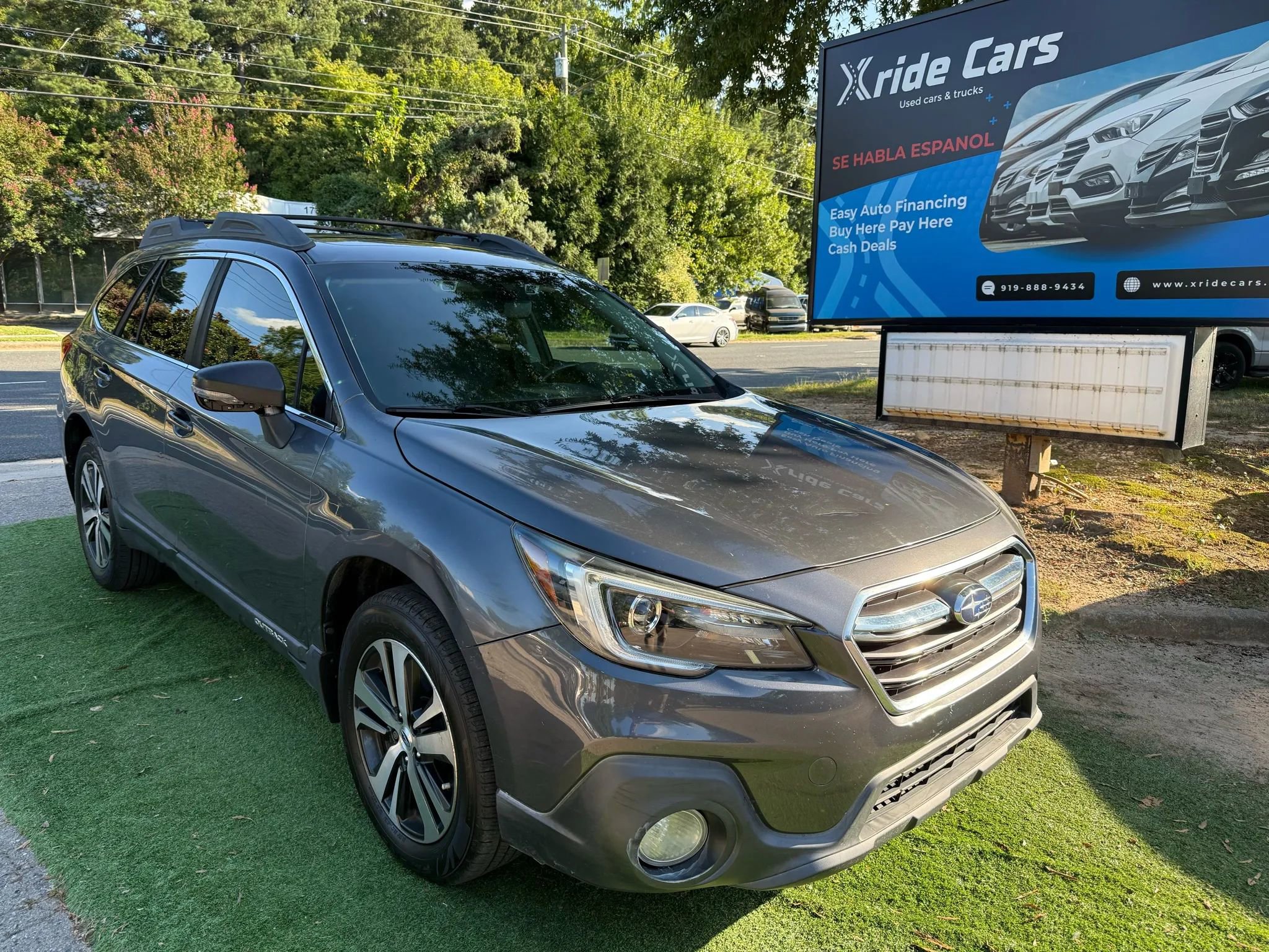 Used 2018 Subaru Outback 3.6R Limited AWD/4WD image 1