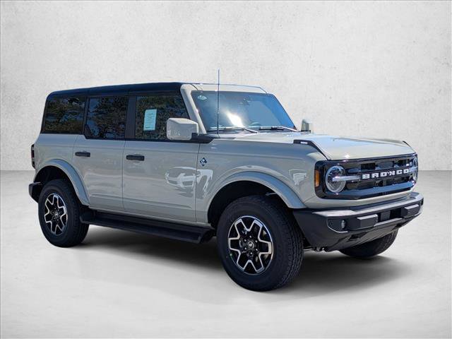 New 2026 Ford Bronco Outer Banks image 7