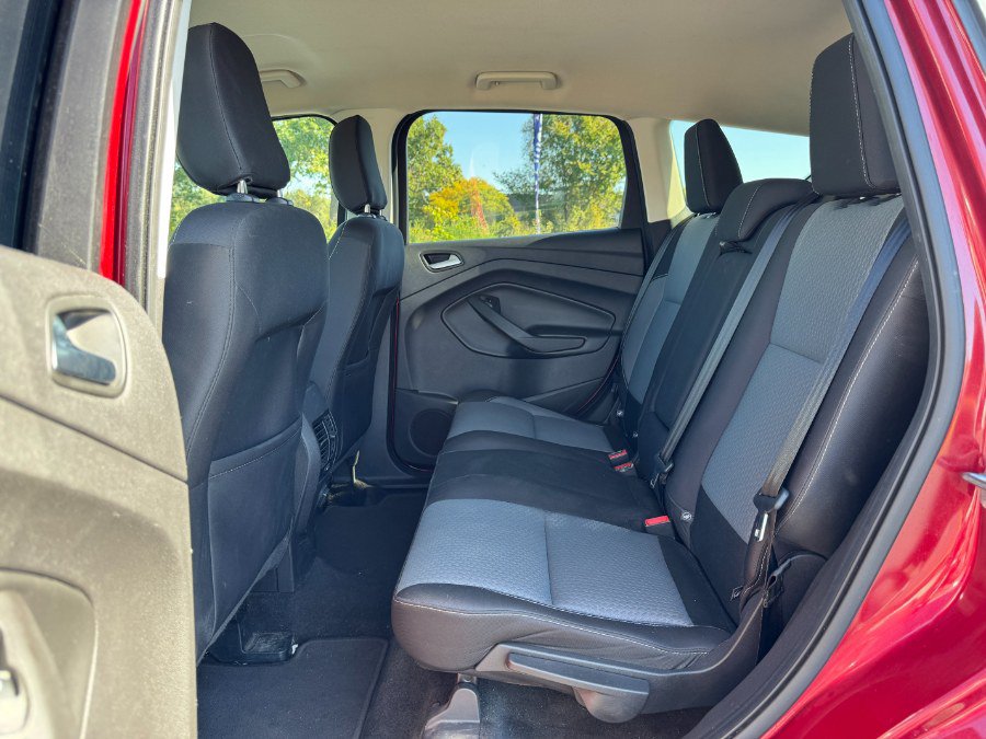 Used 2018 Ford Escape SE w/ SE SYNC Package AWD/4WD image 16