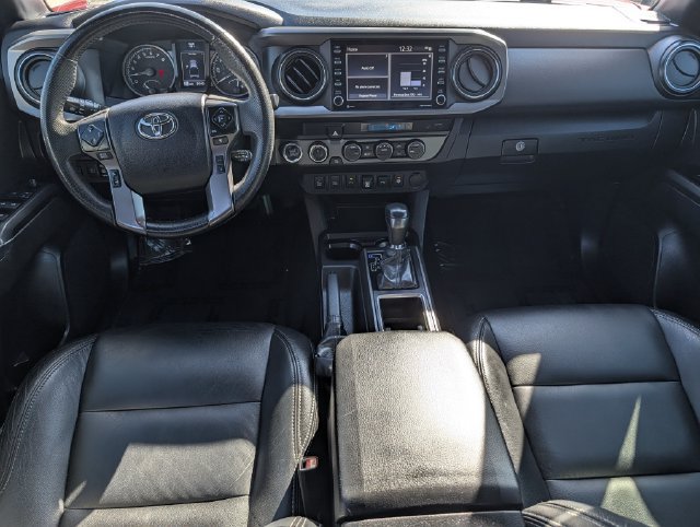Used 2022 Toyota Tacoma TRD Off-Road w/ Technology Package AWD/4WD image 11