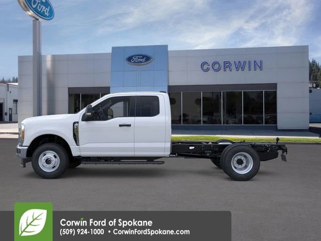New 2026 Ford F350 XL w/ XL Chrome Package image 5