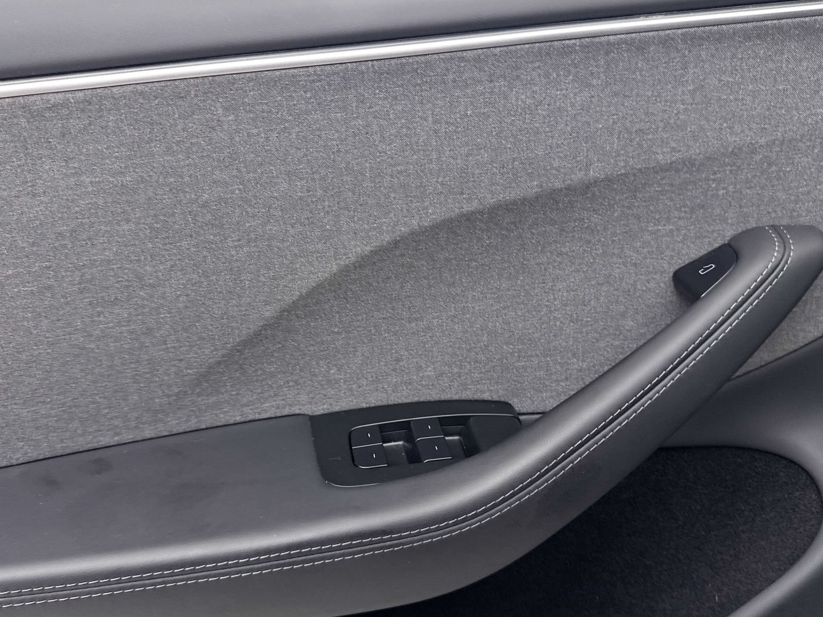Used 2025 Tesla Model 3 Long Range RWD image 30
