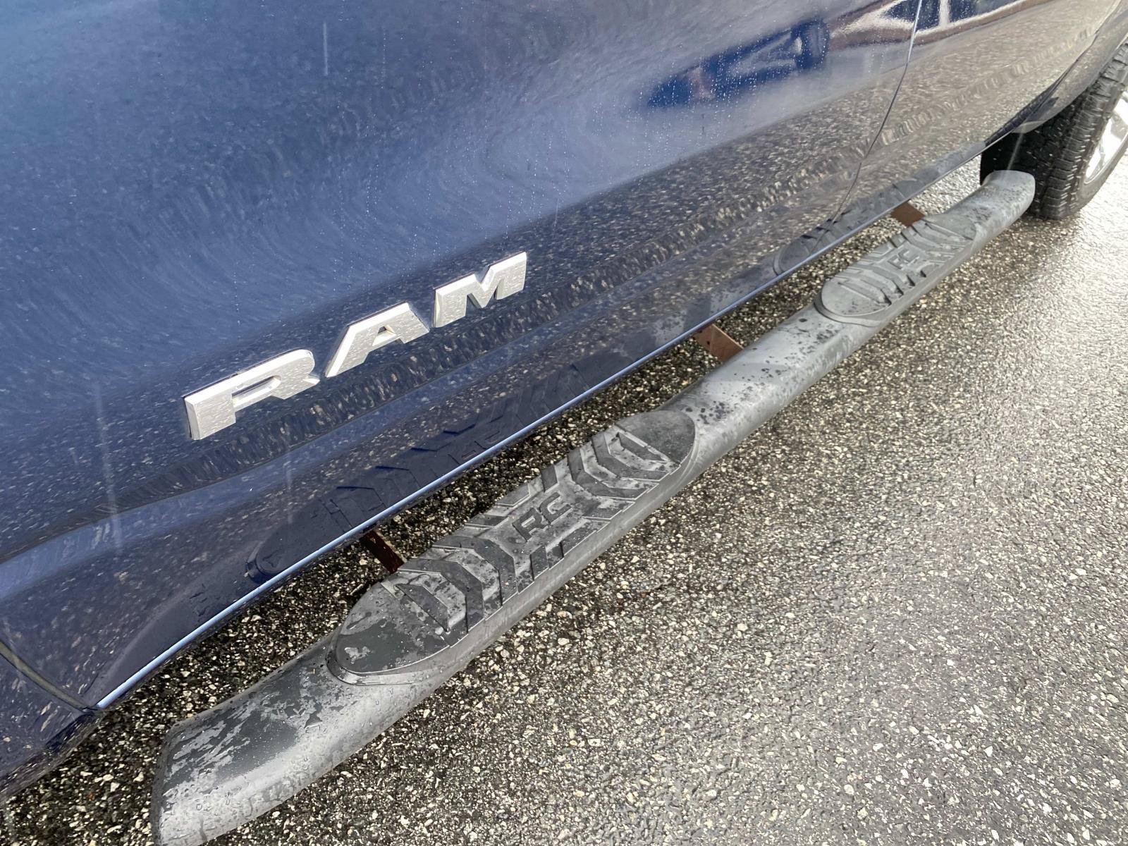 Used 2019 RAM 1500 Big Horn AWD/4WD image 12