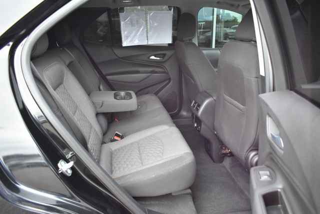 Used 2018 Chevrolet Equinox LT FWD image 40
