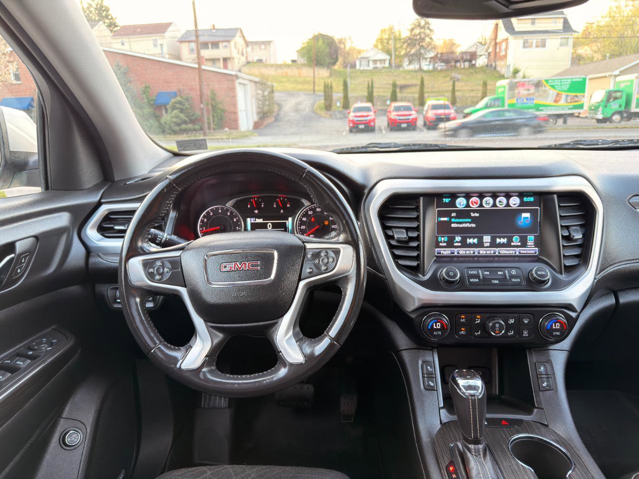 Used 2019 GMC Acadia SLT image 20