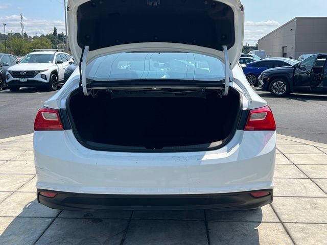 Used 2022 Chevrolet Malibu LS FWD image 11