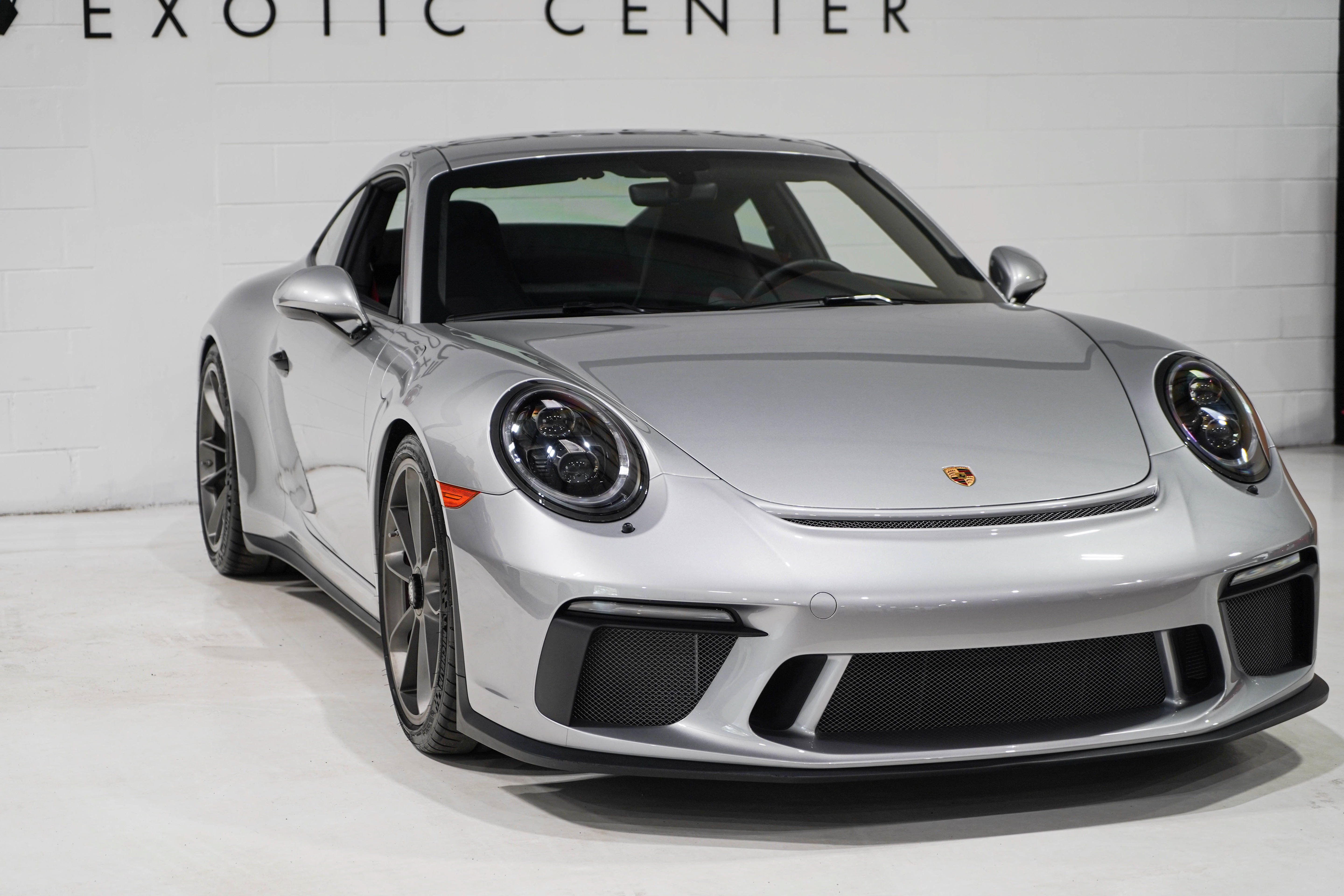 Used 2018 Porsche 911 GT3 RWD image 29