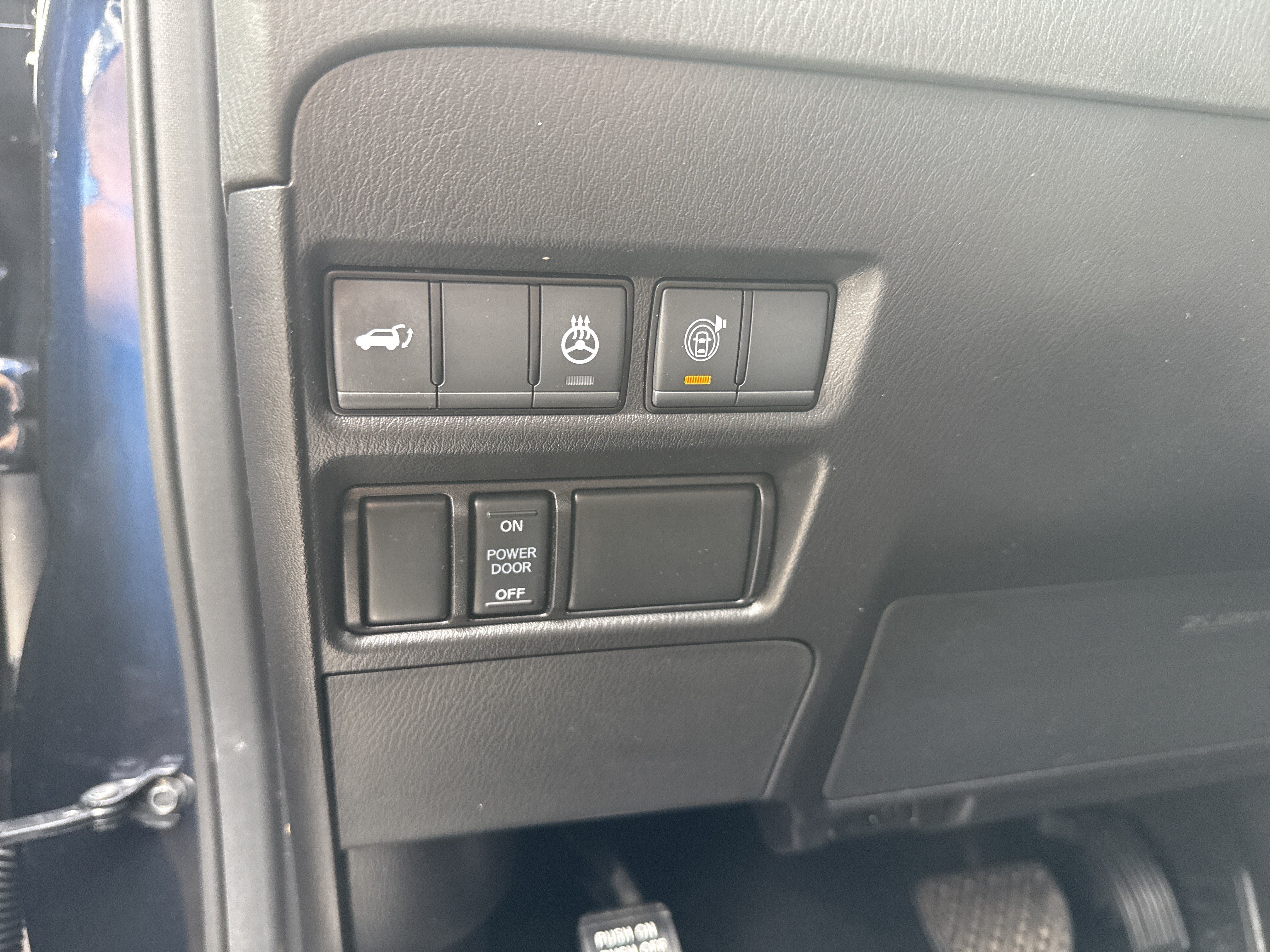 Used 2023 Nissan Armada Platinum w/ Captain's Chairs Package AWD/4WD image 34