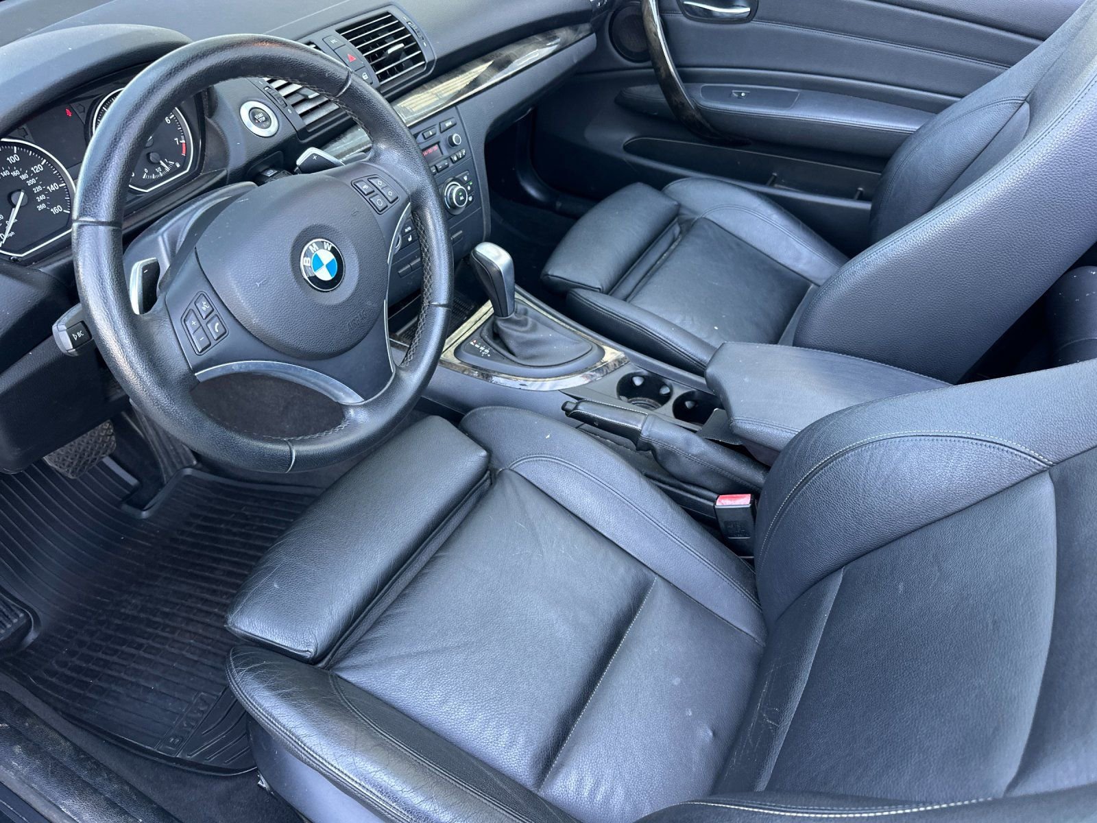 Used 2011 BMW 128i Convertible RWD image 10