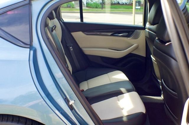 Used 2023 Cadillac CT5 V w/ Premium Package RWD image 53