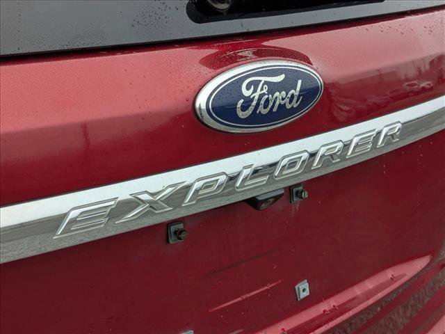 Used 2015 Ford Explorer Limited image 6
