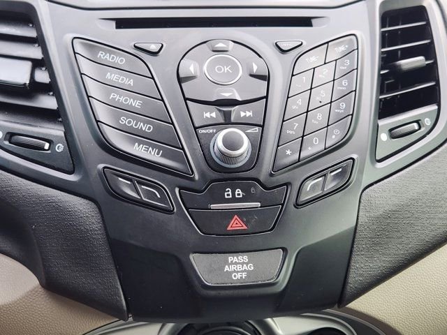 Used 2019 Ford Fiesta SE image 21