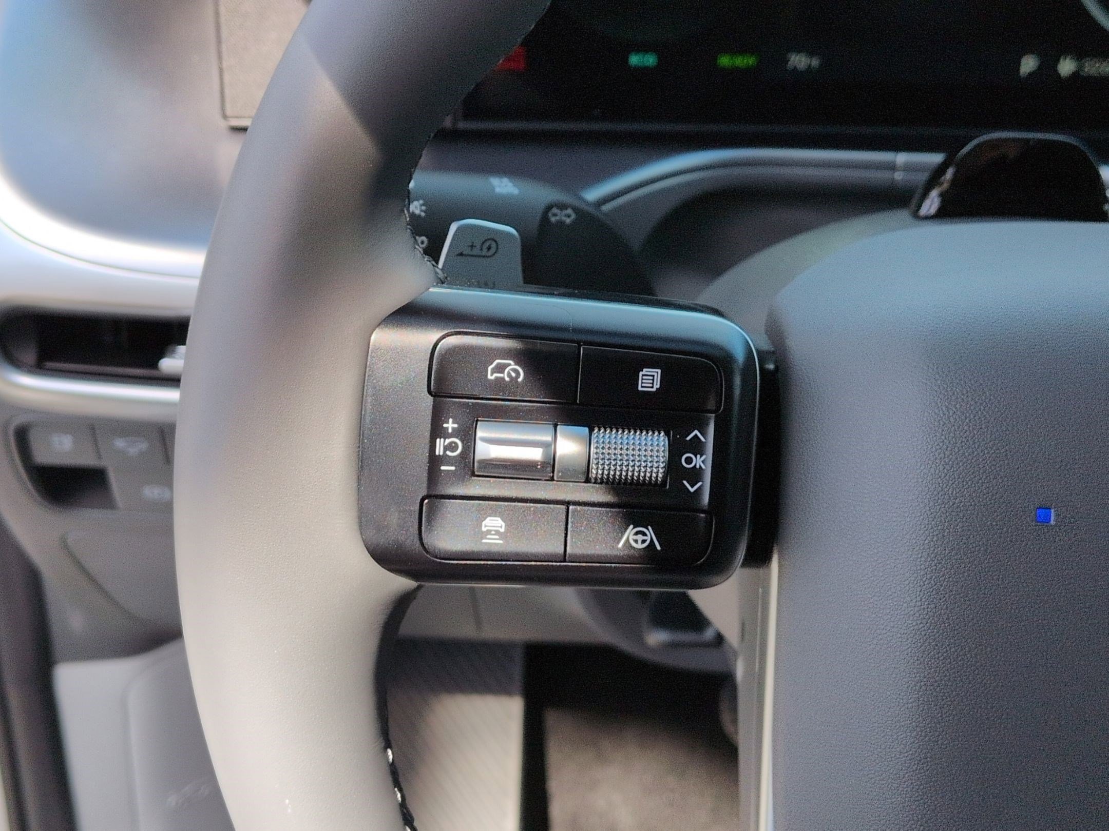 Used 2026 Hyundai Ioniq 9 SEL image 19