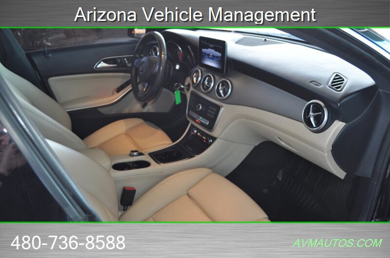 Used 2018 Mercedes-Benz CLA 250 image 33